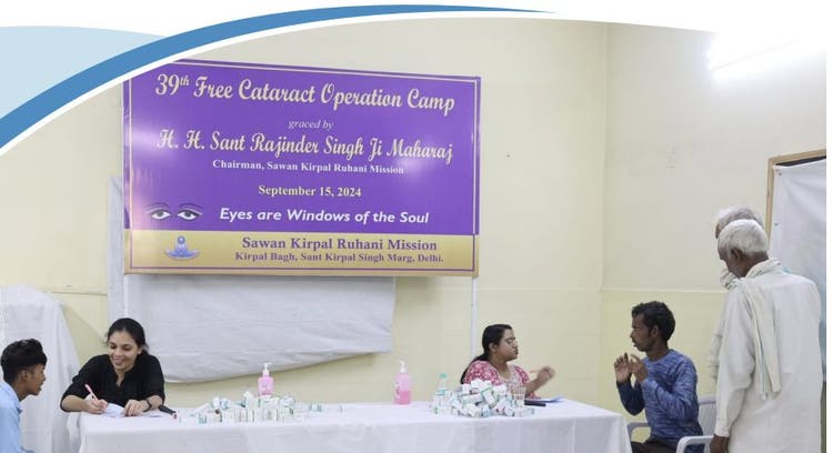 Patients being screened during the preliminary round at Kirpal Bagh