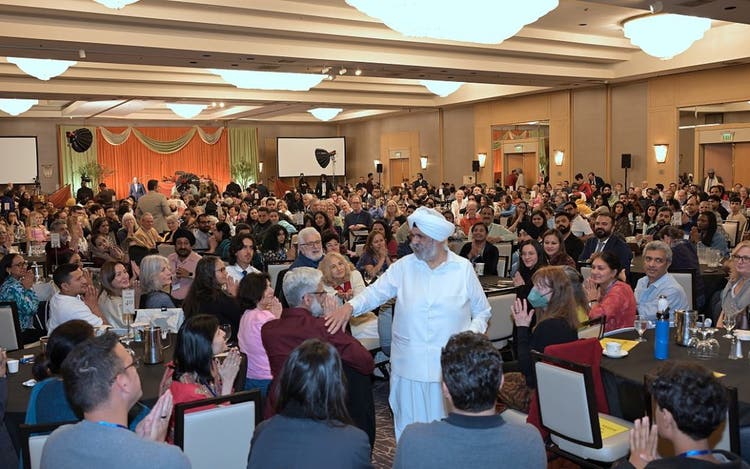 World-Renowned Spiritual Master Sant Rajinder Singh Ji Maharaj Visits Los Angeles